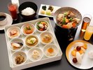 朝食