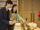【ハース・ファンタジーステイ専用ラウンジ】16:00以降はカナッペやキッシュなどの軽食メニューも登場♪