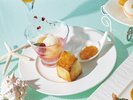 Summer Fruits AfternoonTea(イメージ)旬の白桃をバラ香る飴飾りとともにお楽しみください♪