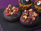 【ショコラベーグル・ハロウィーン】ブラックココアとスイートチョコレートが練りこまれたソフトベーグル♪