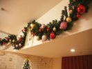 かわいらしいツリーやリースがクリスマスの雰囲気を盛り上げます♪