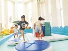 【ウミエール/アクティブエリア】エアージム社の遊具「エアートラックパーク」の最新バージョン♪