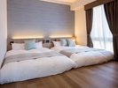 ��FAMILY SUITE