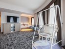 ��FAMILY SUITE