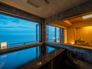 【展望風呂付客室】晴れた日には伊豆大島を望む絶景を堪能。