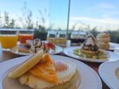 【ご朝食】パンケーキを使ったアレンジをお楽しみください