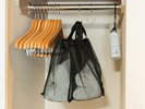 お風呂バッグにタオル類をご用意しております。お部屋のお風呂を利用される場合はこちらをお使いください。