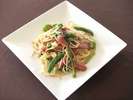 パスタ&ソルト「高原ウインナーと旬野菜のペペロン」