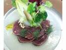 甲州桜肉のカルパッチョ さっぱりとした味わい前菜