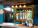 �C���e���A�ɂ�������������ʂȋ��