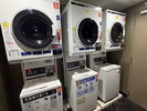 コインランドリー(2階ランドリールーム内)洗濯は1回500円 乾燥は30分100円