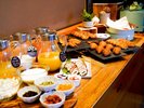 朝食