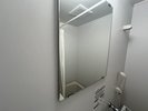UBには大きな鏡あります。