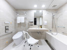 ���j�o�[�T���b�肷���V�����[�`�F�A����B���S���Ă����p������������K�ȍL�X�o�X���[���B