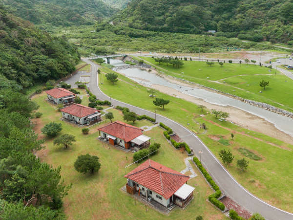 �����΂�̗��̊O�ώʐ^