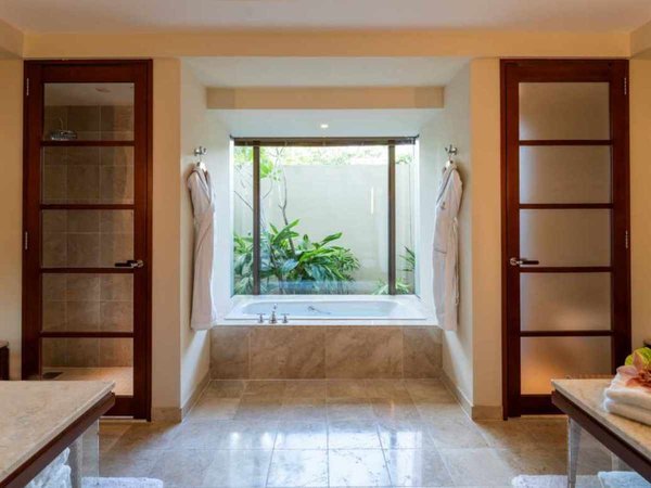 �v���~�A�K�[�f���i76�`83�u/�^���[��1�K�j