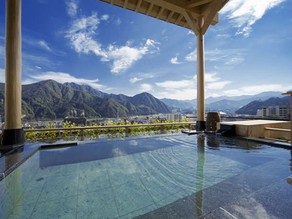 �y��̓��z�J��A�M��]�ލŏ�K�̓W�]����