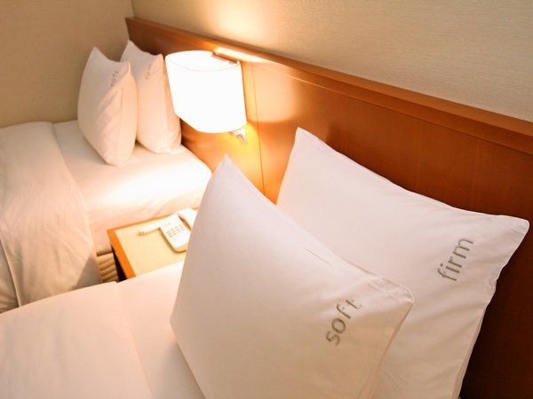 「世界のベッド」として愛されるシモンズ社製ベッドを全室採用