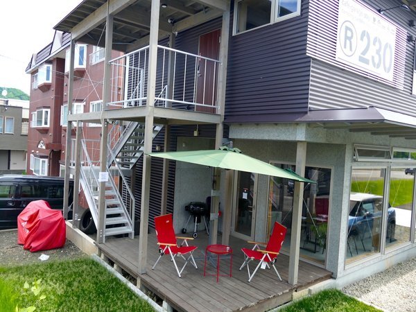 �q�Q�R�O�Q�X�g�n�E�X�̎{�ݎʐ^2