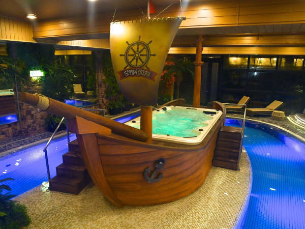 �y����y���@�z�e���y���P�P�R�O�F�C���D�Ɍ����Ă��W���O�W�[�@�u�t���C���O�h���[�����v