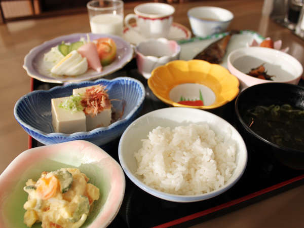 �z�e�����c���̎{�ݎʐ^3