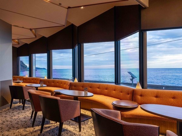 �y�{�݁b�o�[���E���W�z