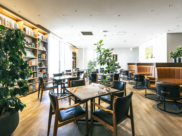 ���b�`�����h�z�e���v���~�A�����X�R�[���FSHARE LOUNGE 