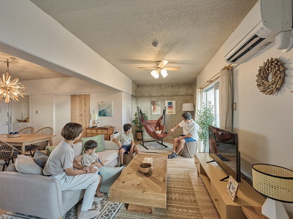 �X�J�C�N�N���Ί_���F�������r���O