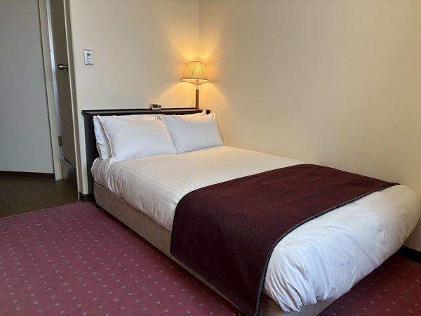 �y�q���z�i�V���O��/�Z�~�_�u���j