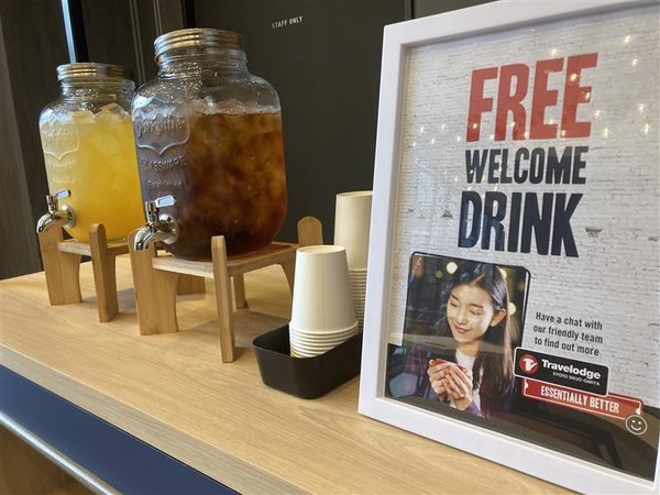 �g���x���b�W���s�l���{�FWelcom Drink