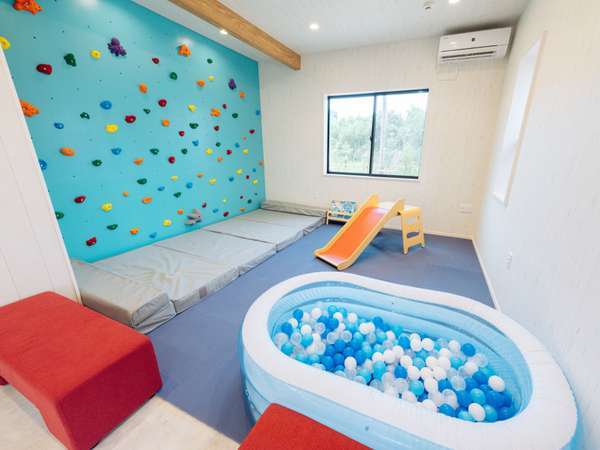 �z�e���@�J���t�H���j�A�@�{�Ó����]�[�g�F ��Kids space��