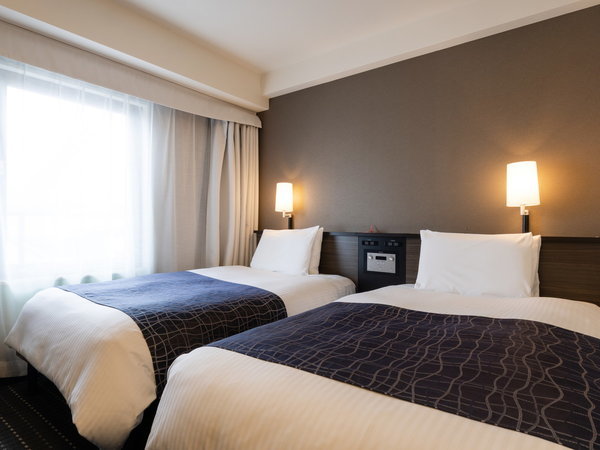 �c�C�����[�� / 13���� / �x�b�h��120cm�~2��