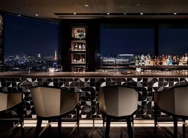 �i��v�����X�z�e���@�C�[�X�g�^���[�FCOCKTAIL BAR