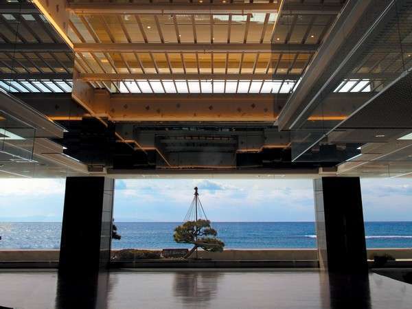 �����ف@�����������@�ʊف@�Ԍ��F�^���ʂɍL����C�B