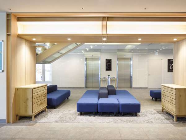 �z�e���}�C�X�e�C�Y���ٌܗŊs�̎{�ݎʐ^2