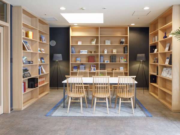 �z�e���}�C�X�e�C�Y���ٌܗŊs�̊O�ώʐ^