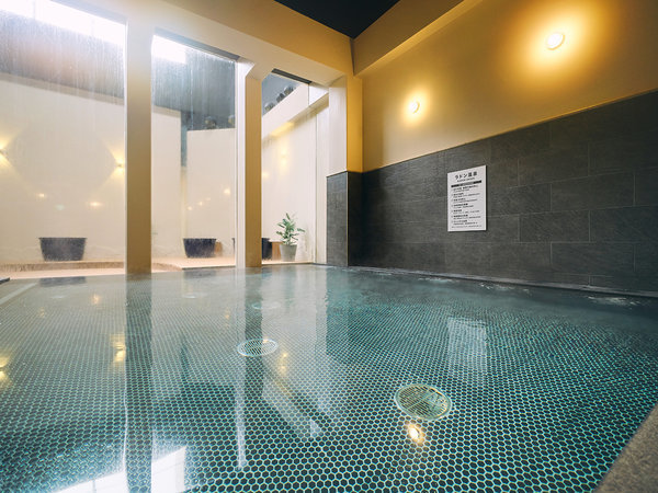 �f�q�`�w�@�o�q�d�l�h�t�l�@�b�`�l�o�q�d�r�n�q�s�@���s���k�@�F�����ł̂�т�y�嗁�ꁕ�ړ��z