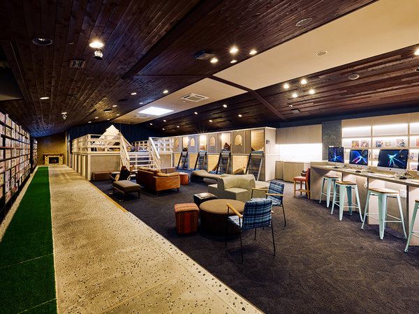 �f�q�`�w�@�o�q�d�l�h�t�l�@�b�`�l�o�q�d�r�n�q�s�@���s���k�@�F�����̋�ԁy�����^���e���X�z