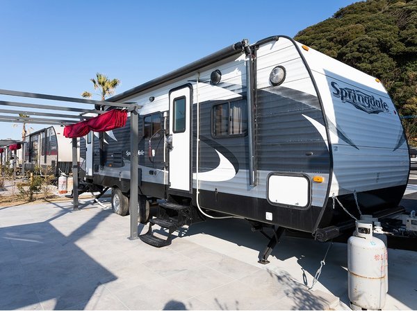 THE�@TRAILERHOUSE�@VILLAGE�@�Ďq�@SEASIDE�F�C���g���[���[