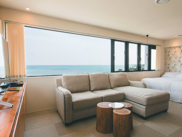 ���V�i�C�̃u���[�O���f�[�V���������y���݂�������