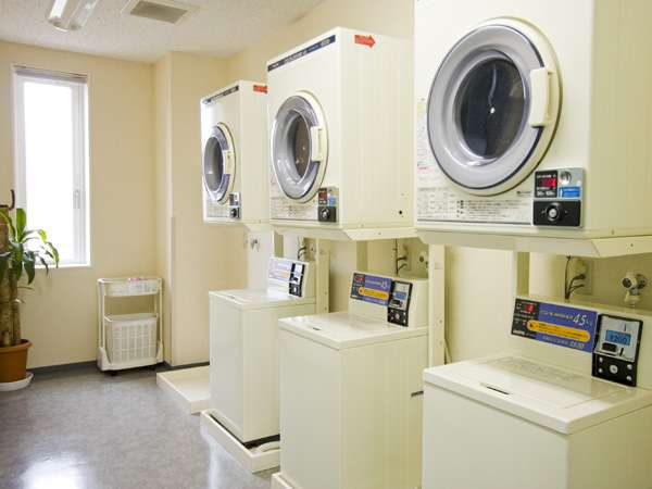 �R�C�������h���[�͂Q�S���Ԃ����p�����܂��̂Œ����؍݂����S�ł��B