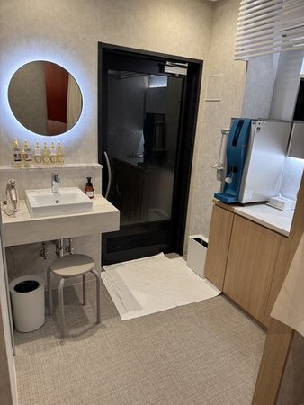 �嗁�ꂲ���p����15�F00�`24�F30�i�ŏI����24���j��5�F30�`9�F00�i�ŏI����F8�F30�j