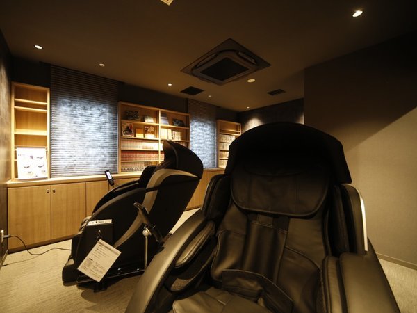 ���}�b�T�[�W�`�F�A�[���[���@�����A�����T�[�r�X���{���I