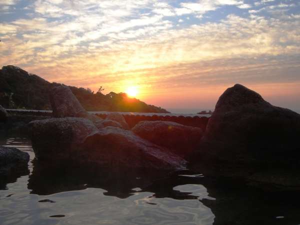 TheMana Village�i�U�}�i�@�r���b�W�j�F���i