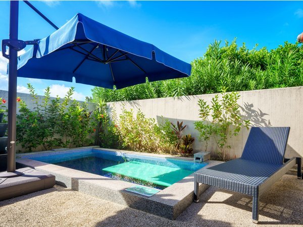 �O�������B���I���]�[�g�Ί_��Ocean�fs Wing & Villa Garden�F�v�[���t���R�e�[�W���[��