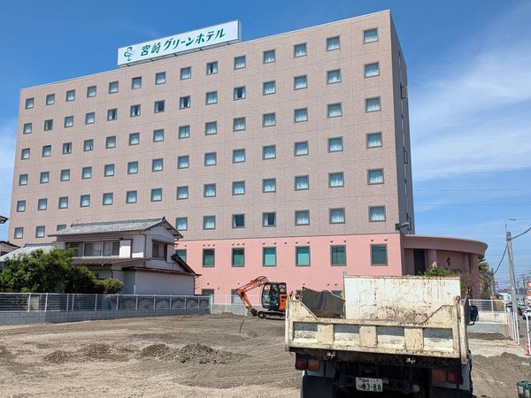 �{��O���[���z�e���F�z�e���ׂ̒��ԏ�����������ݒ��I