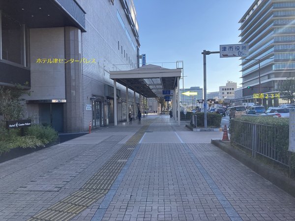 Hotel�@�Á@Center�@Palace(�z�e���ÃZ���^�[�p���X)�F