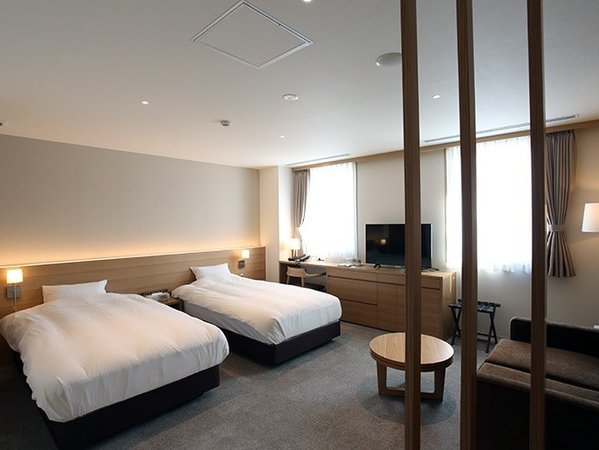 �y�f���b�N�X�c�C�����[���z�S���������A�ґ�Ȏ��Ԃ����߂������������܂��B