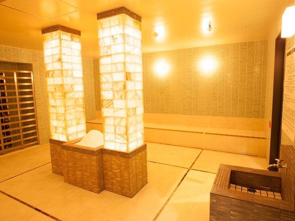 �y�T�E�i�z���T�E�i