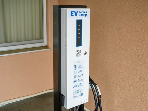 �T�̈�z�e�� ���H�F�����ɂ��[�d�͂ł��܂���B